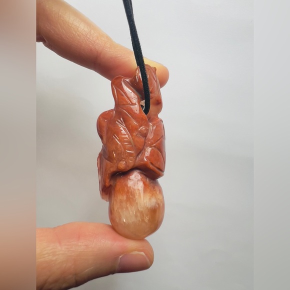 Crystal Quartz Pendant Necklace Hand Carved Chinese Lucky Symbol Vintage Jewelry - Picture 7 of 8